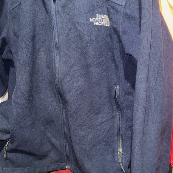 The North Face Women's Navy Ski Jacket SALE!! - Picture 3 of 4